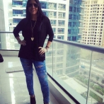 Layla iskandar sur yala.fm
